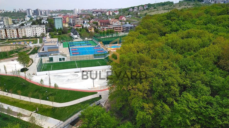 Apartament cu 3 camere, zona strazii Ciucas! - Poză 1