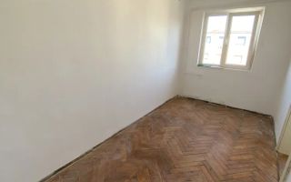 Ag EUROPA vinde ap 2 cam 33mp la etajul 4 in Solidaritatii. - Poză 1