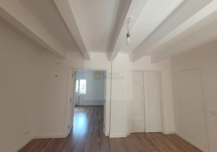 4 camere I Parc Cismigiu I Etaj inferior I 111 mp - Poză 10