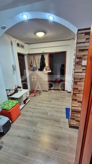 2 camere decomandate , in Aleea Carpati , zona linistita. - Poză 7