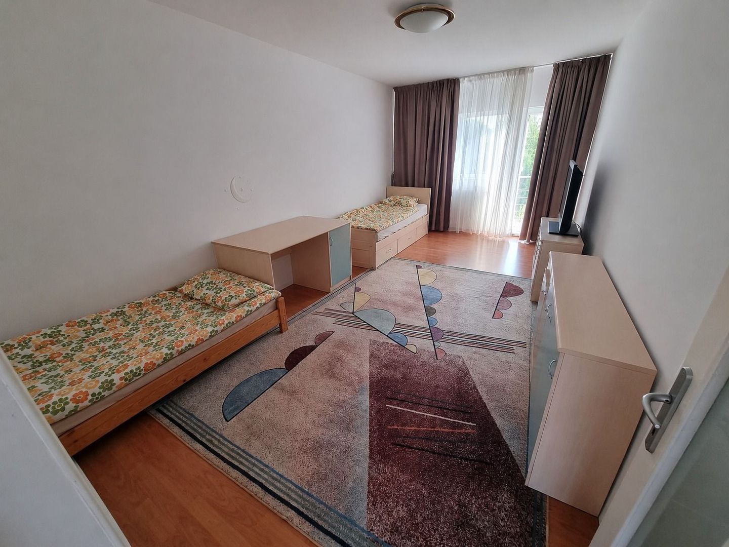 Casă spațioasă în Cristian, Brașov | 223 mp utili | teren 1.000 mp - Poză 10