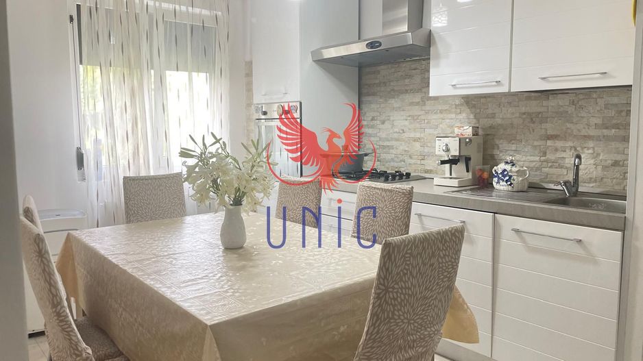 4 camere decomandate, etaj 2, centrala termica - Valea Rosie - Poză 4