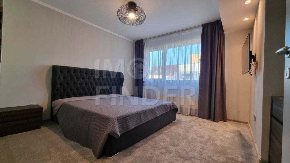 Inchiriere apartament cu 3 camere ultrafinisat zona Piata Engels - Poză 4