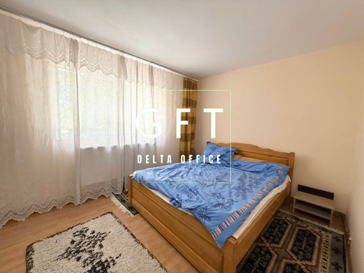 Apartament 4 camere, Et. 1 - Zona Sud , Str. Imparatul Traian - Poză 9