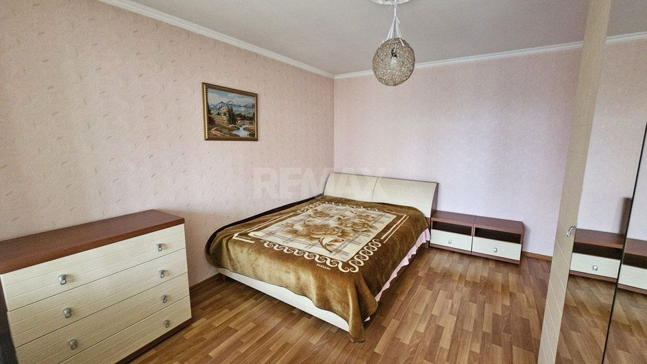 Apartament cu 4 odăi Buiucani, Mun. Chișinău - Poză 1