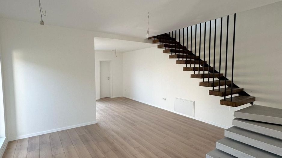 4 CAMERE, DUPLEX MODERN, SAG - Poză 2