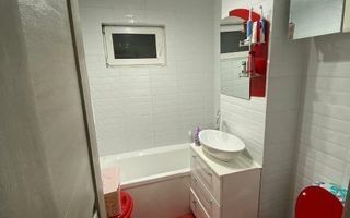 Vând apartament cu 3 camere Mobilat/Utilat in zona Km 4-5 - Poză 8