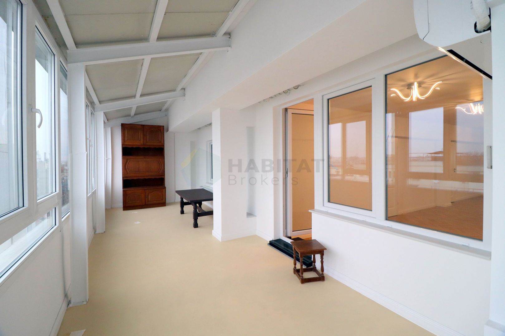 4 Camere (153 mp utili) în Blocul Scala - Poză 2