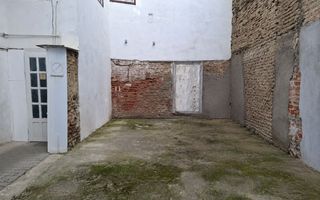 De vânzare teren cu proiect de reconstrucție apartament – zonă centrală - Poză 3