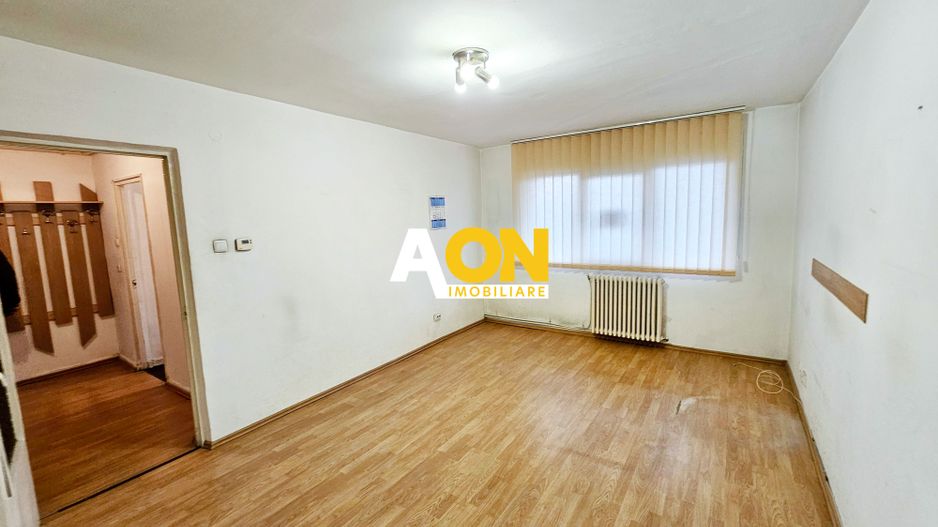 Apartament 2 camere, decomandat, 50 mp utili, Cetate - Poză 1