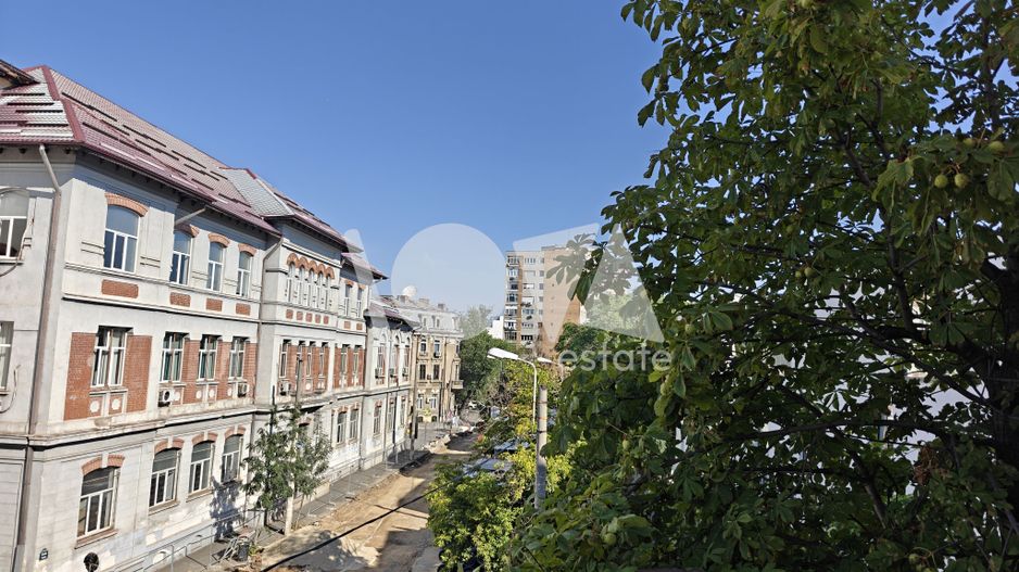 De vânzare apartament 3camere - str. Plantelor - central - Poză 20