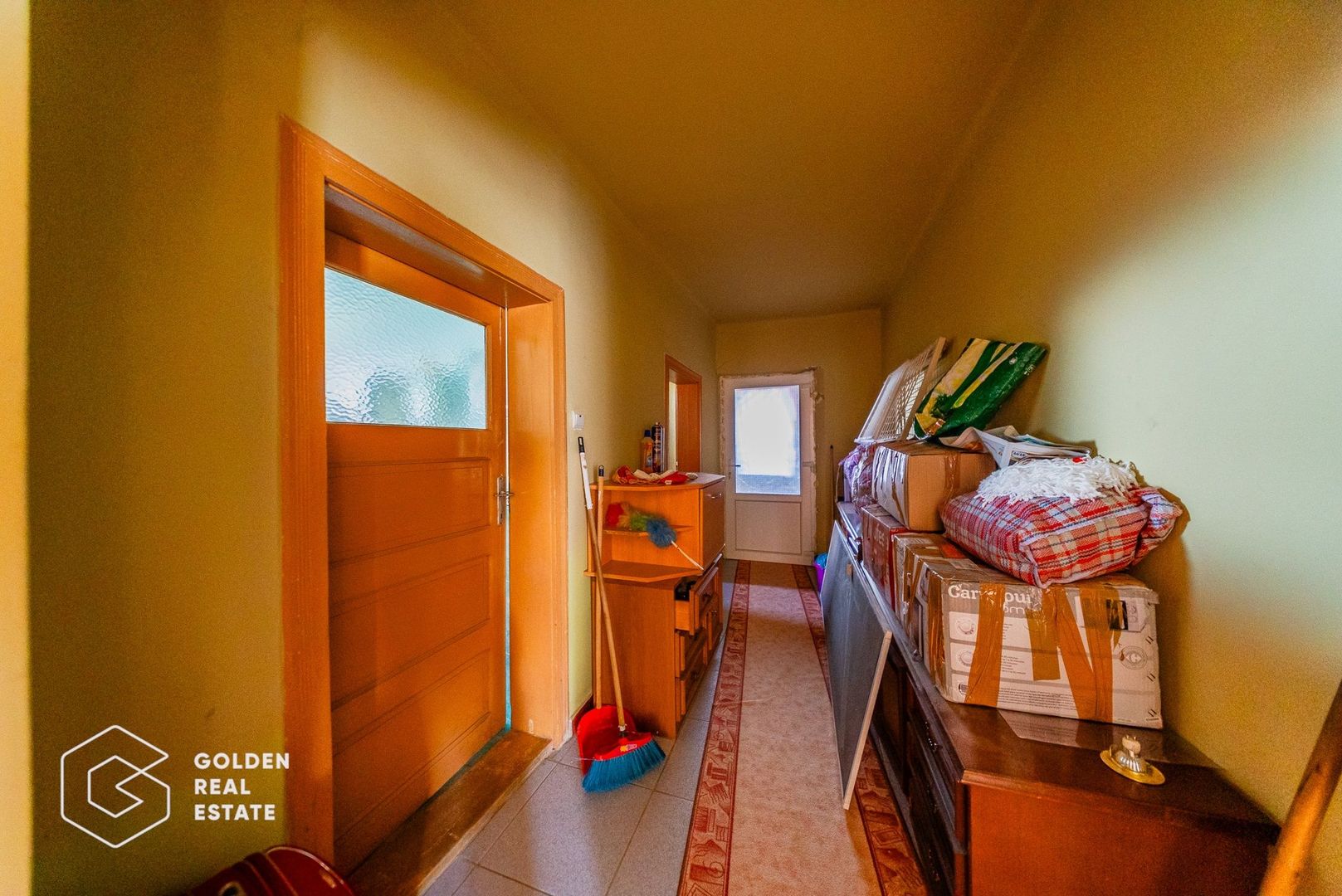 Casa situata in comuna Seitin, la cheie - Poză 29