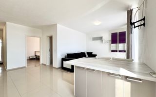 Apartament 2 camere Giroc zona Esso, bloc cu lift - Poză 6