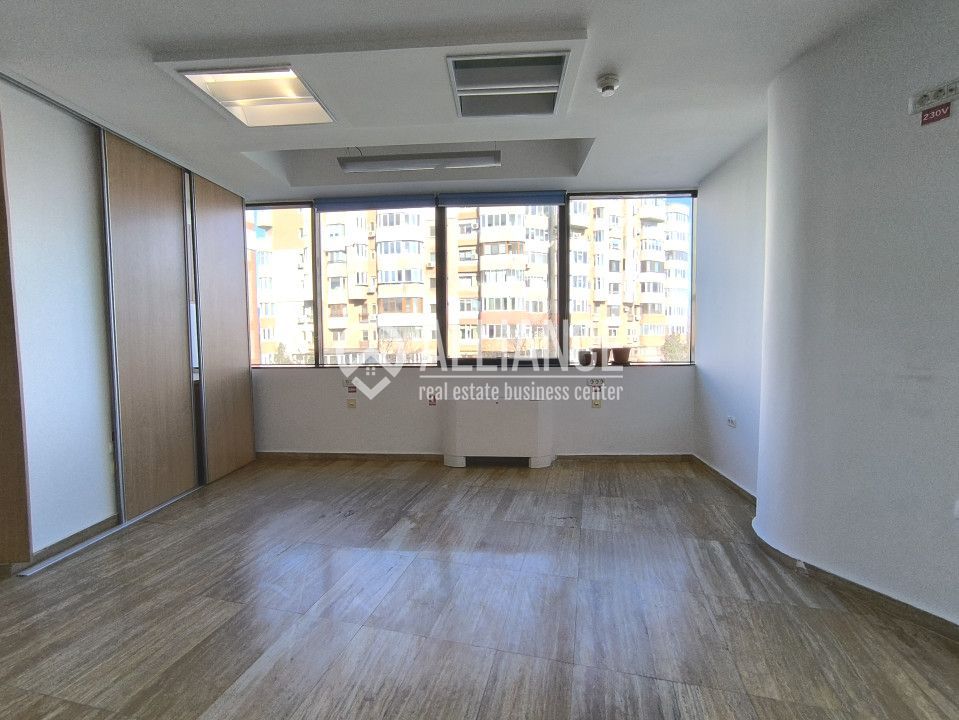GARA BCR - Birouri de lux , cu utilitati incluse ! - Poză 8