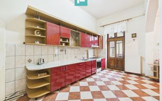 Apartament generos cu 3 camere – Zona Centrală - Poză 9