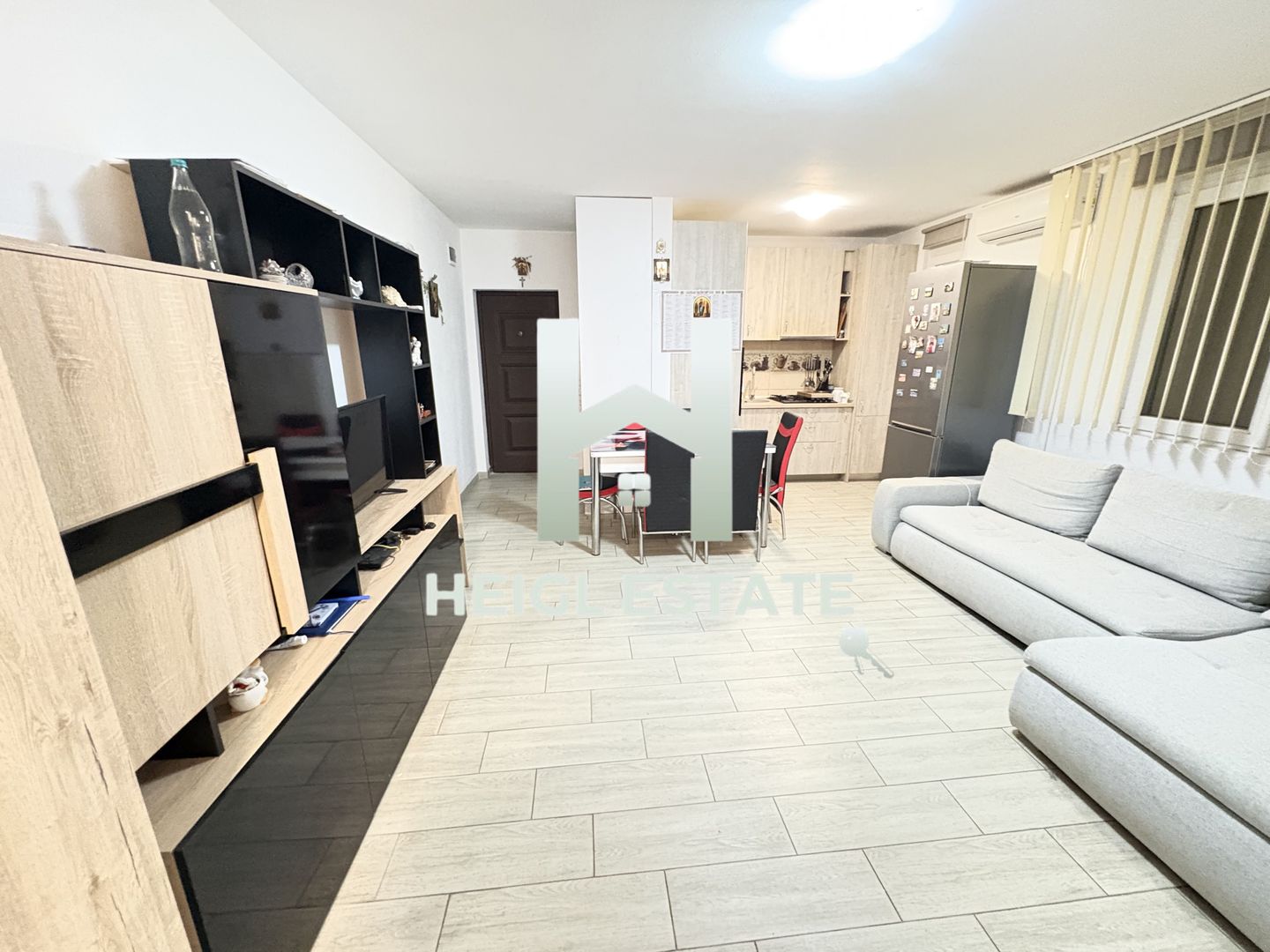 Apartament cu 2 camere la etajul 1 in Giroc - Poză 3