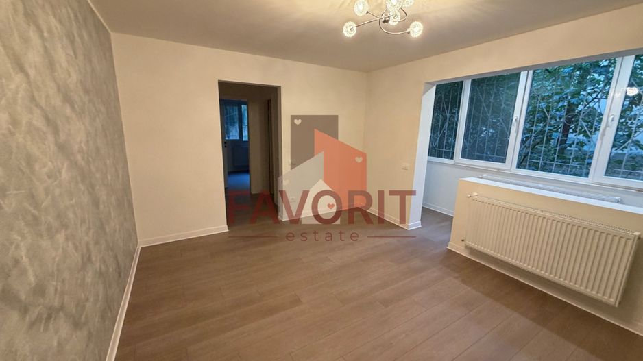Disponibil imediat. Centrala proprie. Renovat integral - Poză 8