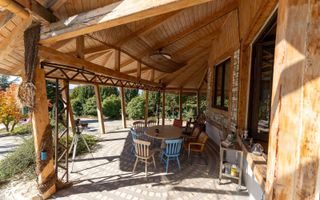 De vanzare casa unica pe teren de 3400mp, cu iaz si gradina - Borhanci - Poză 5