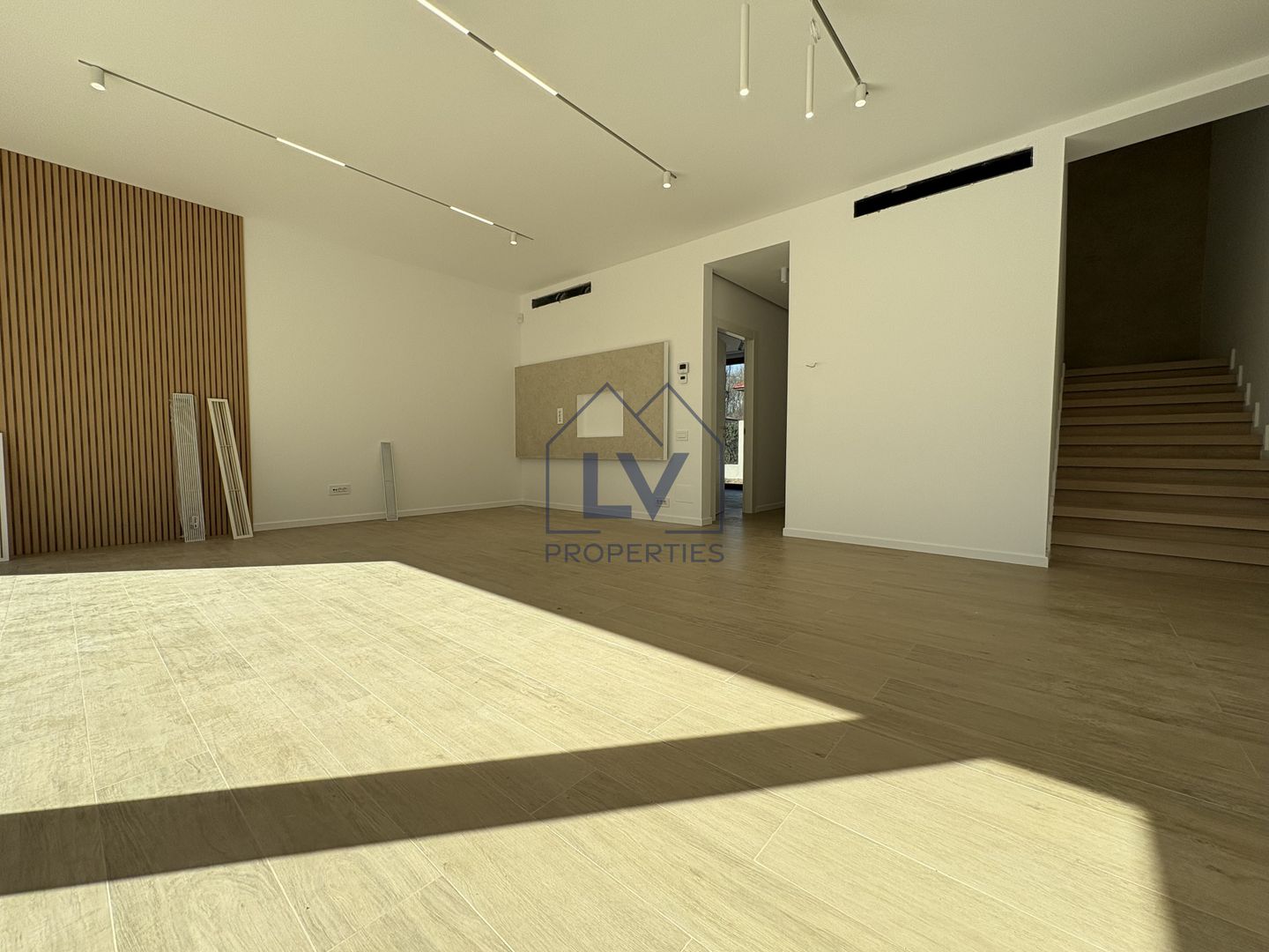 VILA | 6 CAMERE | PIPERA - Poză 14