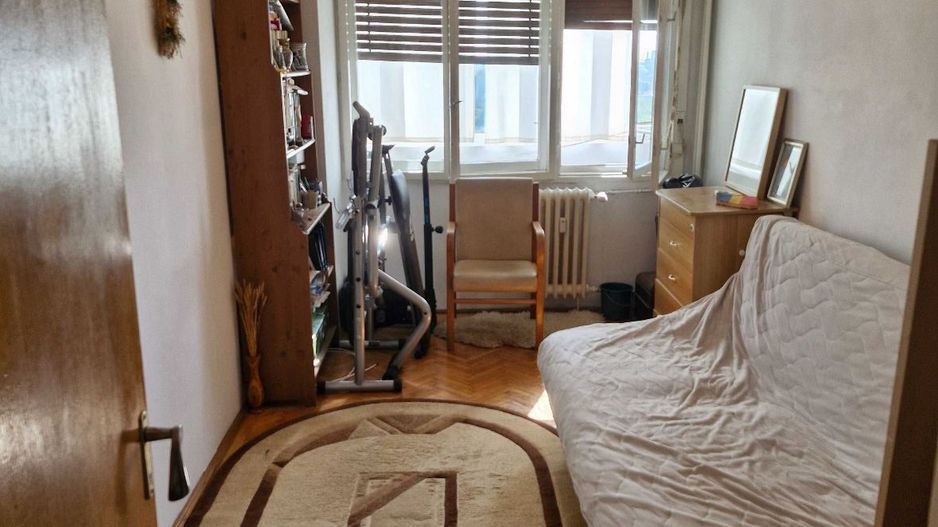 AP. 3 CAMERE 1 MAI, 82 MP UTILI, NEMOBILAT, DECOMANDAT, COMISION 0% - Poză 5