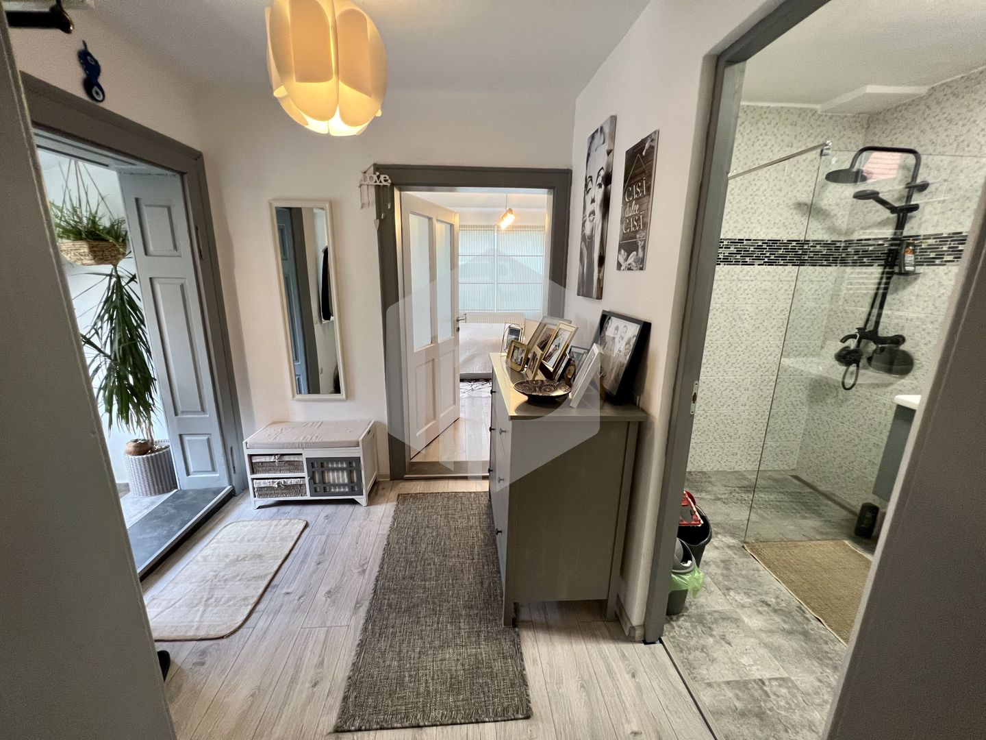 Casa individuala in Cristian- Teren 400 mp- Finisata lux - Poză 3