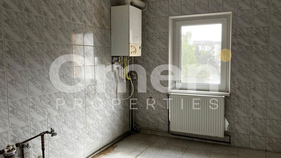 Apartament 3 camere decomandate si 2 bai, etaj intermediar - Poză 11