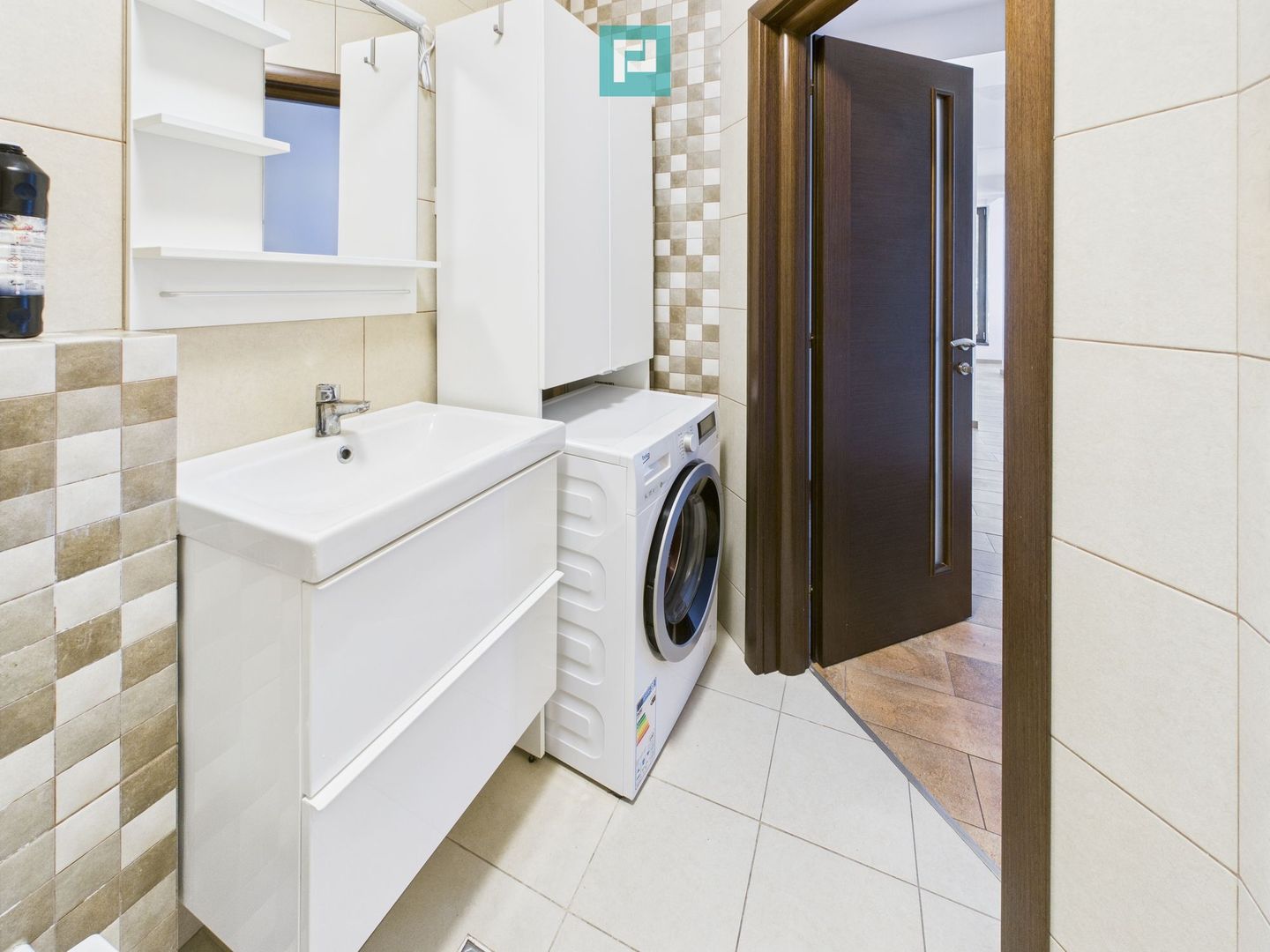 Apartament 3 camere, 2 băi, curte și parcare | Otopeni – Odăi - Poză 16