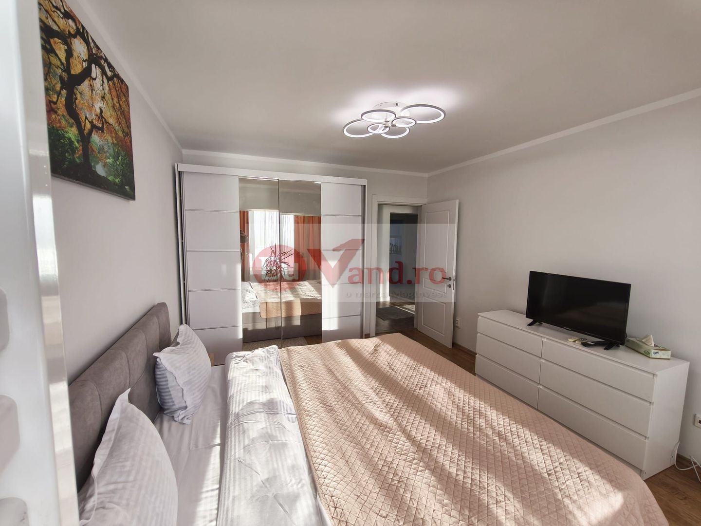 De inchiriat apartament spatios, 3 camere, pe Faleza, 850 euro - Poză 8