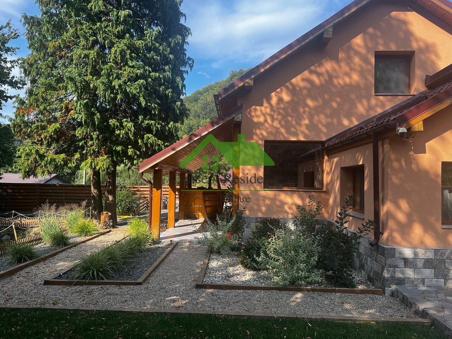 De vânzare – Casă P+M Ferneziu, zonă liniștită sub pădure 🌲 - Poză 22