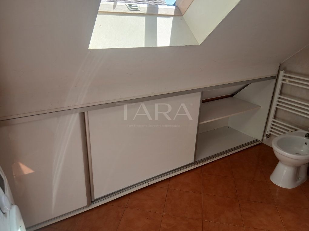 Apartament cu centrală proprie și spațiu de depozitare. - Poză 8