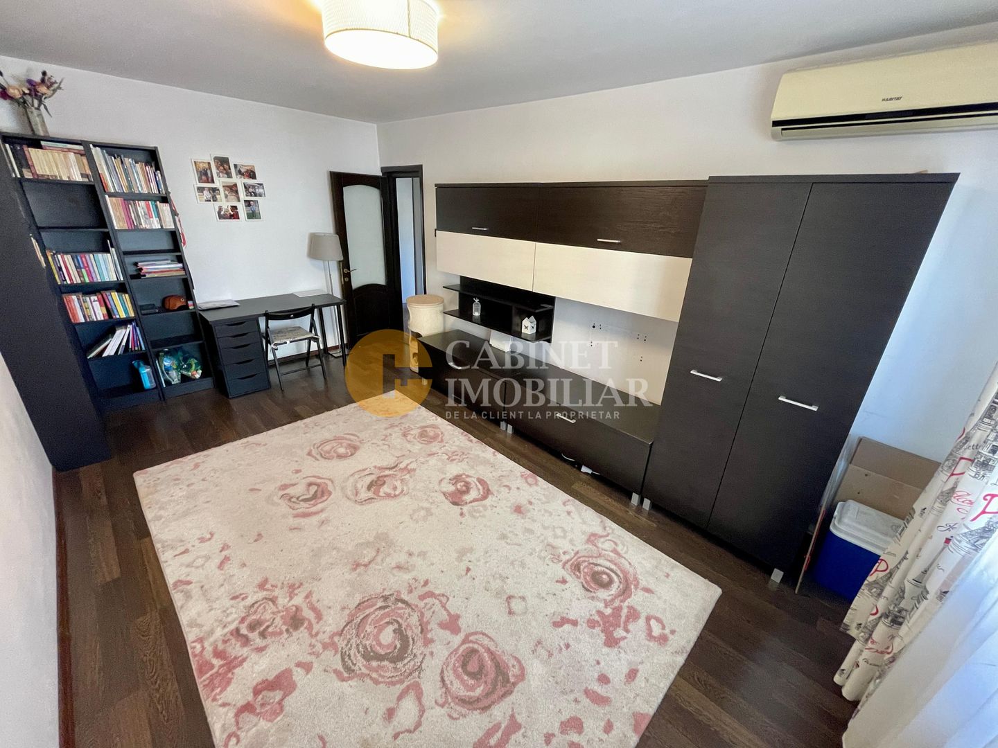 Zimbru/Dacia - 3 Camere Decomandat - Etaj 2 - Bloc dupa 1980 - Poză 1