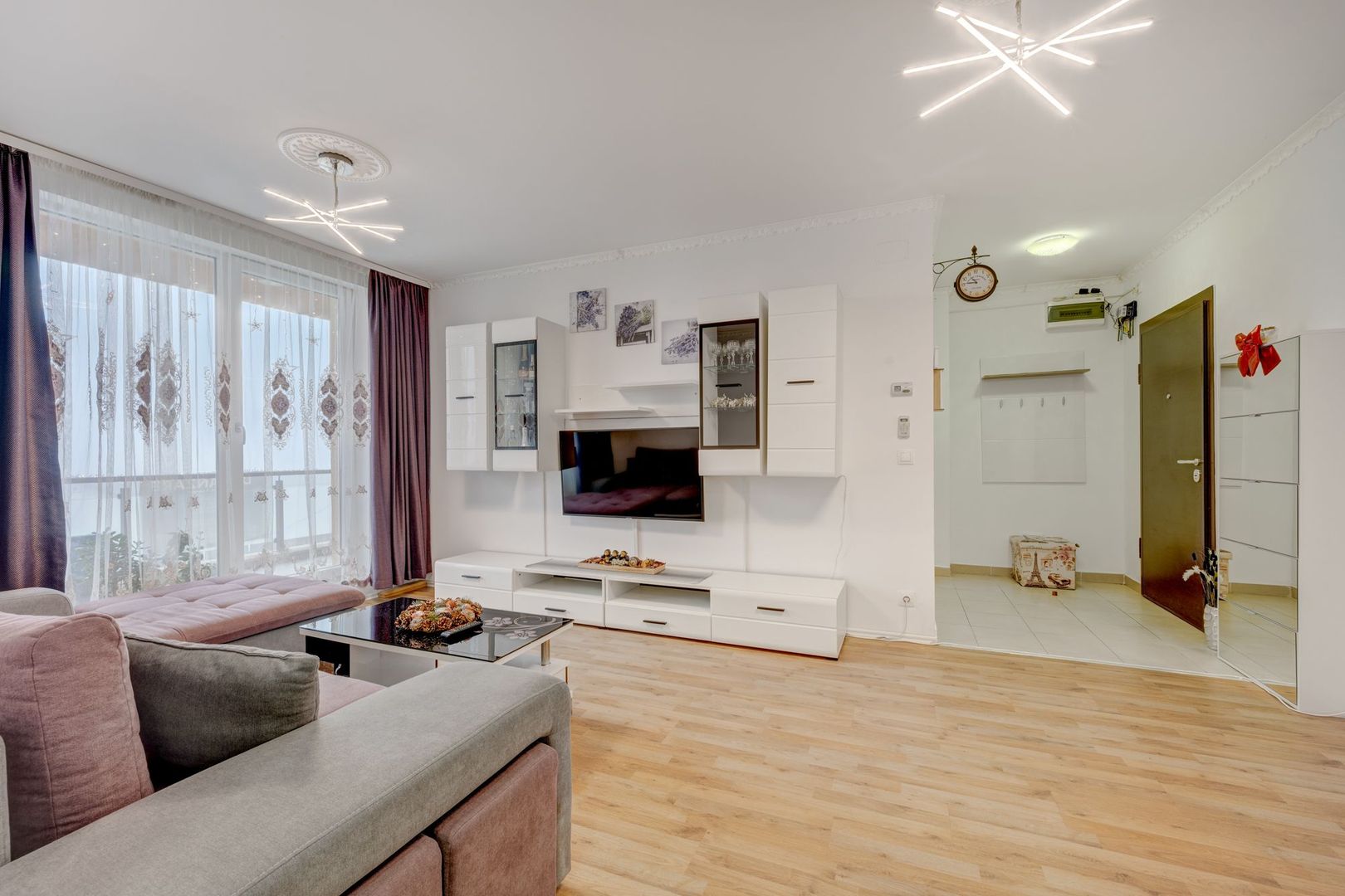 Apart. 3 cam. Decom.+2 Bai+2 Parcări ! Adora Urban Village ! - Poză 4