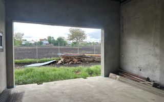 CASĂ LA GRI DE VÂNZARE ÎN MOARA NICA, SUCEAVA | 200.000€ - Poză 12