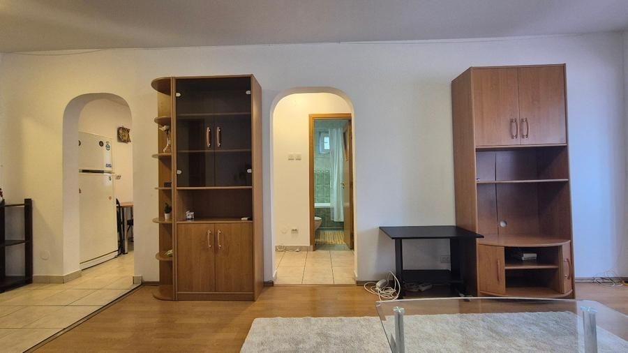 Apartament 2 camere metrou Favorit , luminos, mobilat, parcare inclusa - Poză 4