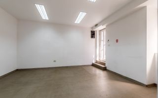 Spațiu comercial cu acces stradal, pe b-dul Decebal, ideal investiție - Poză 8