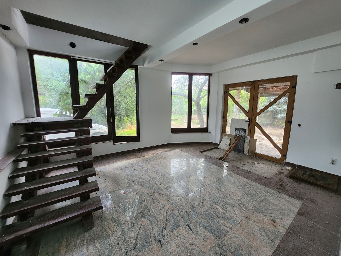 Casa P+M cu teren generos-Remetea - Poză 4