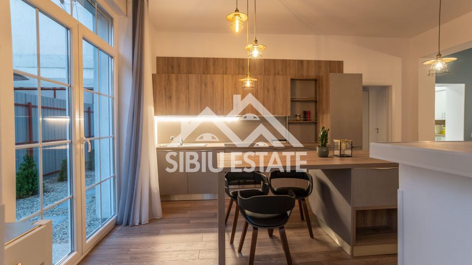 Apartament de inchiriat 3 camere cu grădină-Zona Calea Cisnadiei - Poză 18