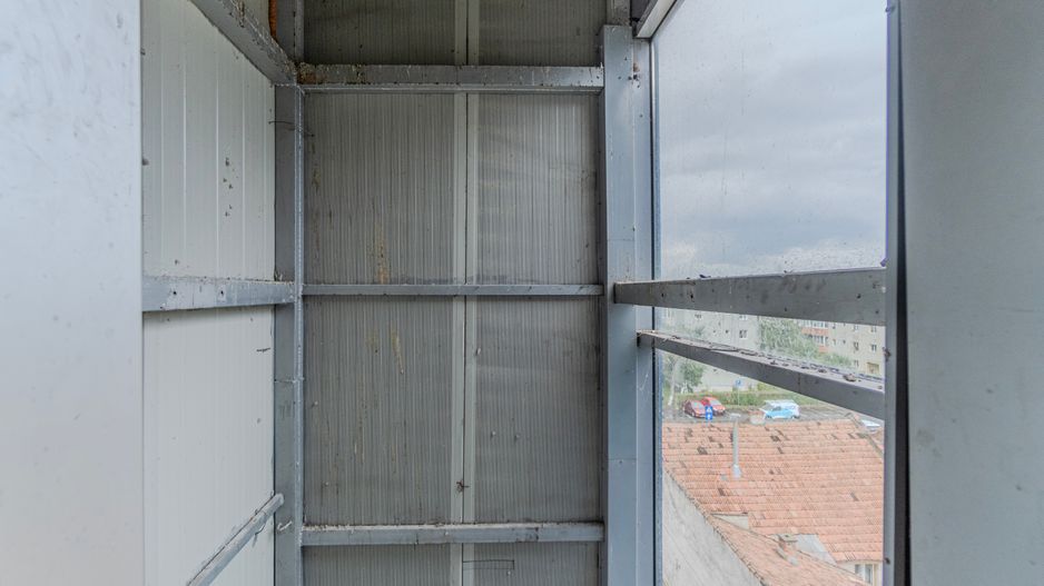 Cladire de 902 mp utili de vânzare, zona Grivitei - DN 13, COMISION 0 - Poză 230