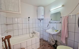 Casa cu gradina in Cricau - Poză 7