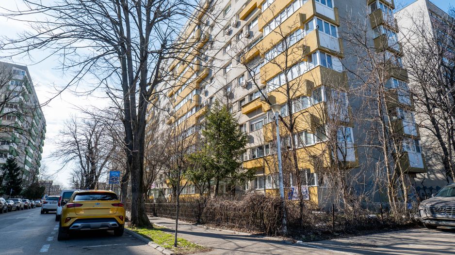 Vanzare apartament 2 camere, complet renovat, Metrou si Parc Bazilescu - Poză 26