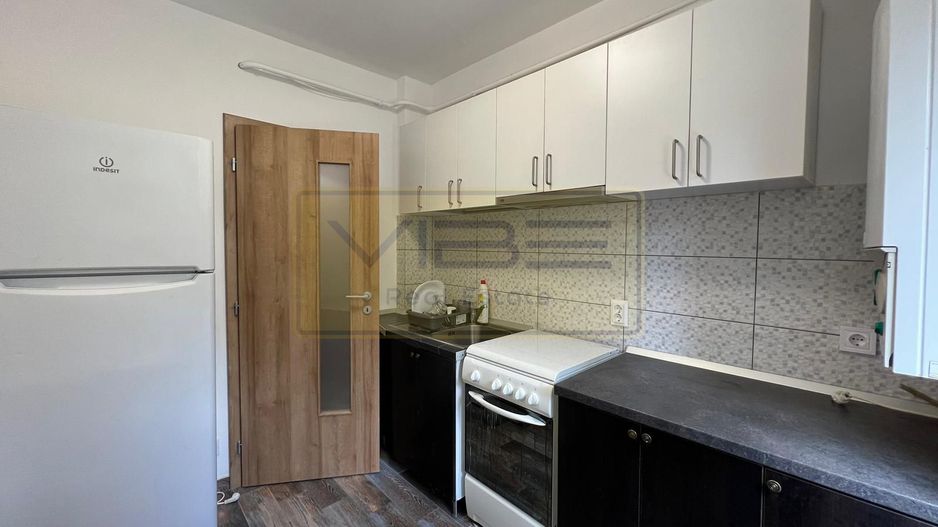Apartament 2 dormitoare + living Podu Ros - Poză 13