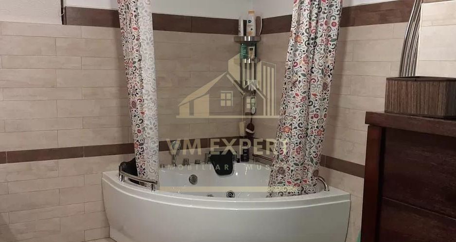 VILA 8 CAMERE, TEREN 1294 MP + 2712 MP PADURE, CAMPULUNG - Poză 13