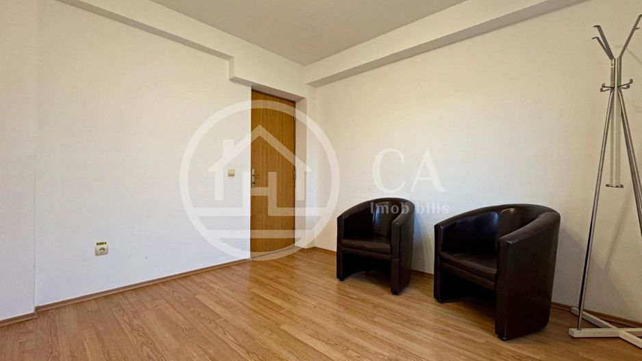 Casă de închiriat cu 4 camere în Cartierul Europa, Oradea - Poză 5