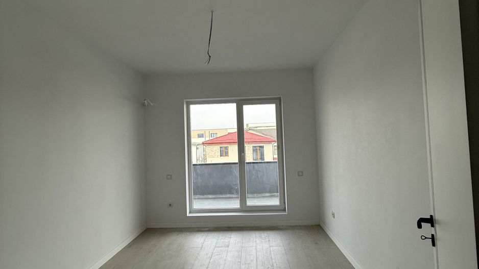 3 camere predare noiembrie/ finisaje premium - Poză 7