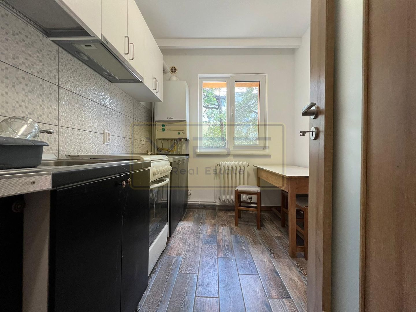 Apartament 2 dormitoare + living Podu Ros - Poză 14