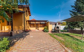 Vilă cu teren generos în Pârneava - Poză 4