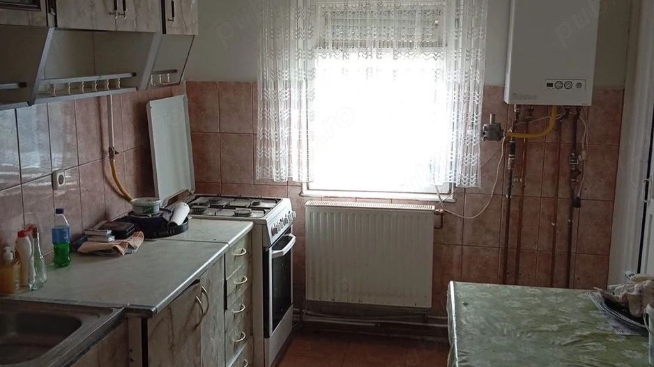 Apartament 3 camere de vanzare - Poză 2