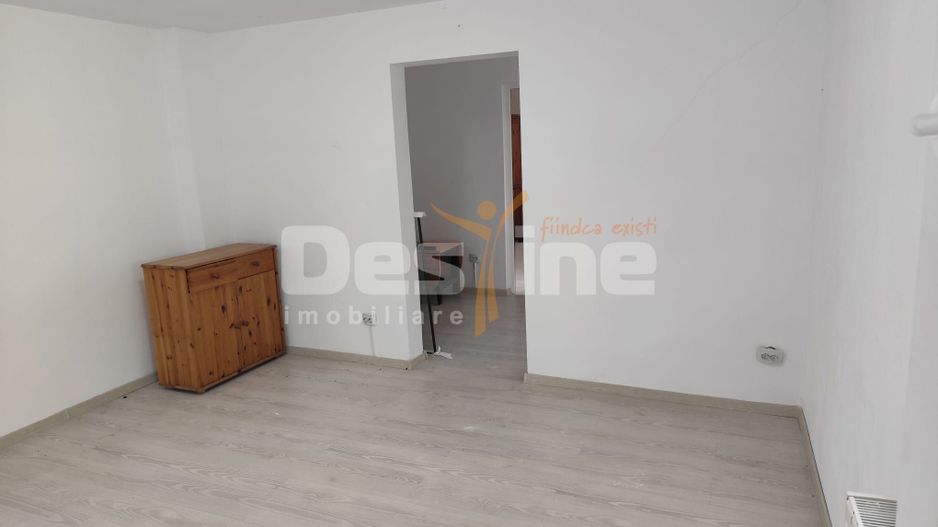 Casa  Sala Sporturilor Olimpia 253 mp., 15ml deschidere! - Poză 3