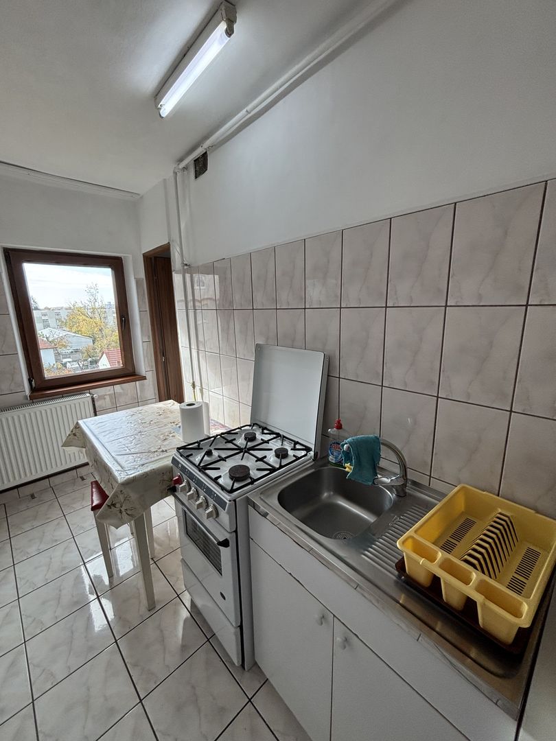 Apartament o cameră la 5 minute de Cetății - Poză 13