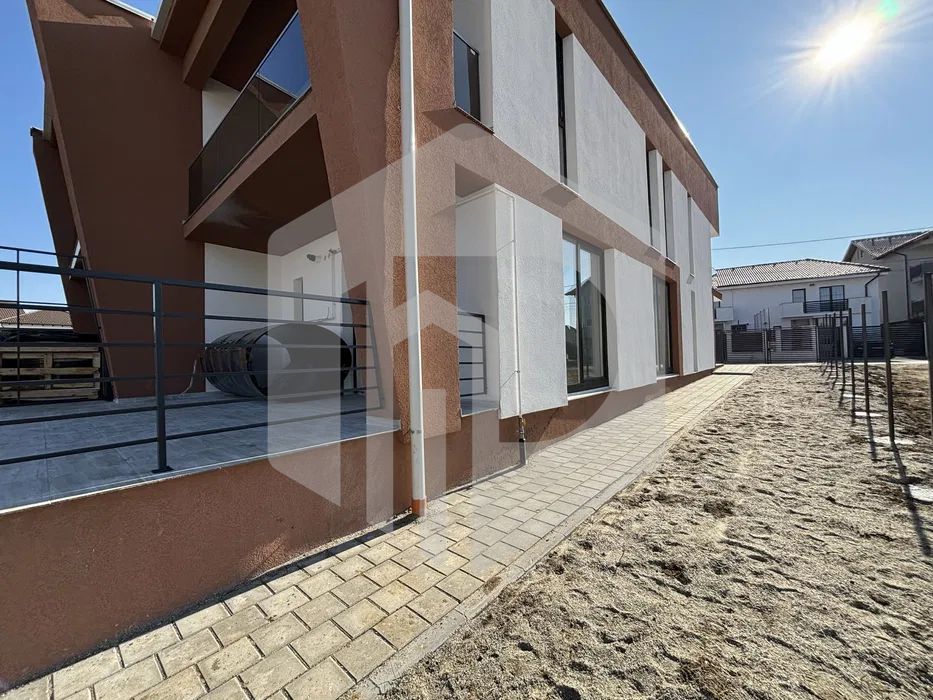 Casa duplex - Arhitectilor - 147mpu - Curte 225mp - La cheie - Garaj - Poză 2